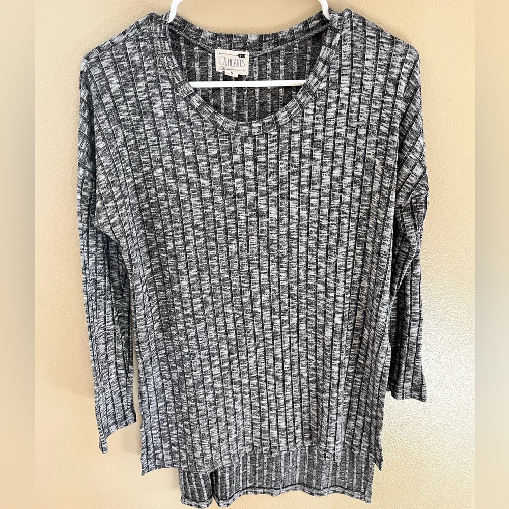Women’s Gray Sweater Size S